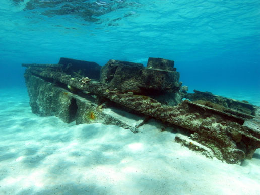 This LVT(A)-4 lost in shallow water in Saipan during the amphibious invasion is (oddly) in much better condition than the LVT's off of Maui's south coast.