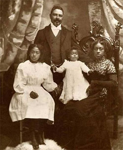 image of an african american family