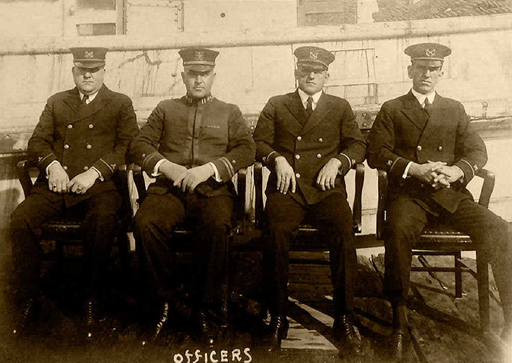photo of the ships officers