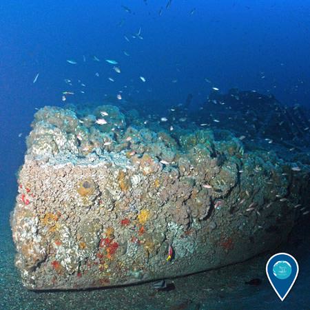 wreck of the uss monitor sitting on the seafloor