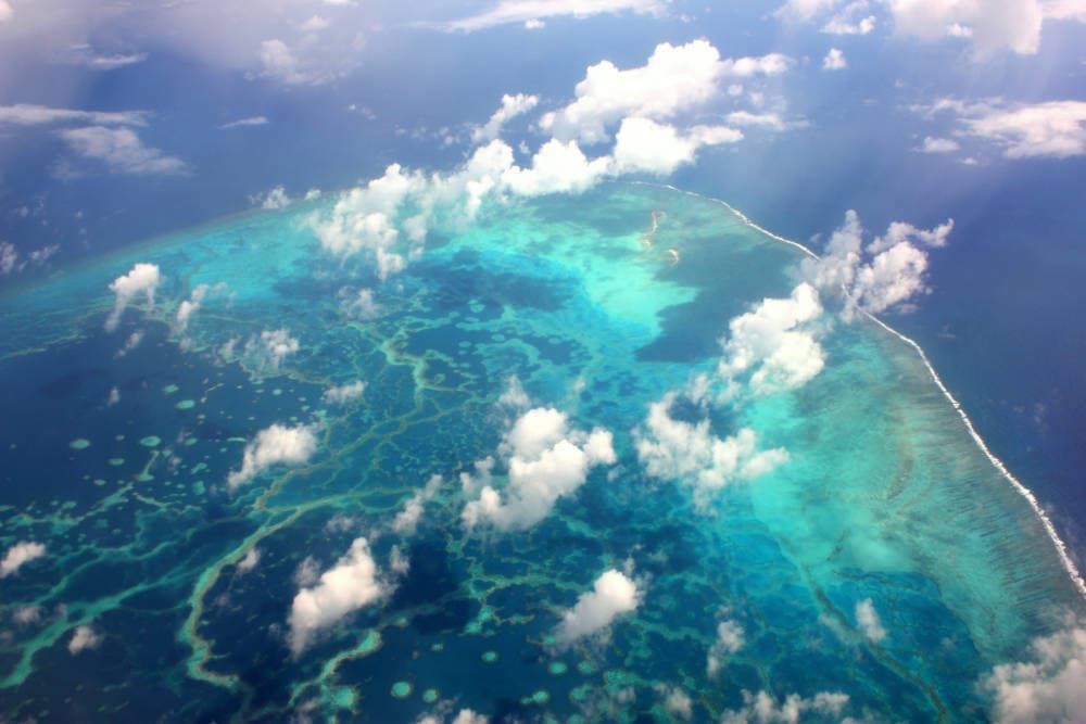 aerial view of North Island, Pearl and Hermes Atoll
