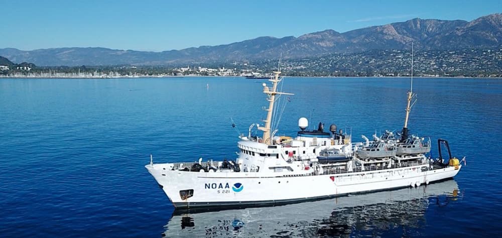 noaa vessel at sea
