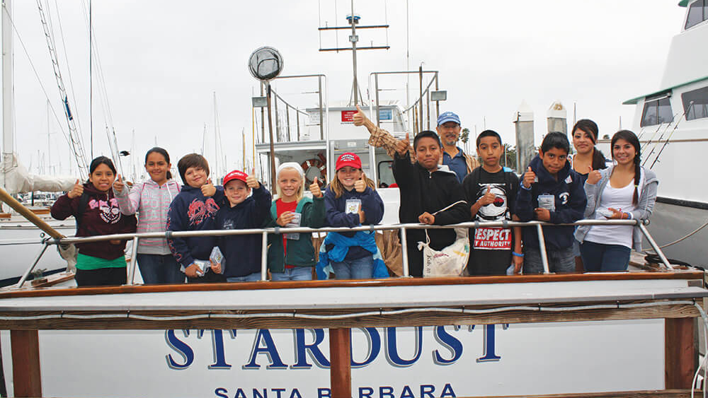 Young people conencting with their naitonal marine sanctuaries