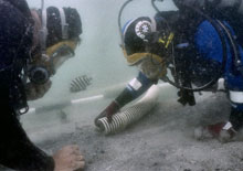 divers excavating the site of the Queen Anne's Revenge