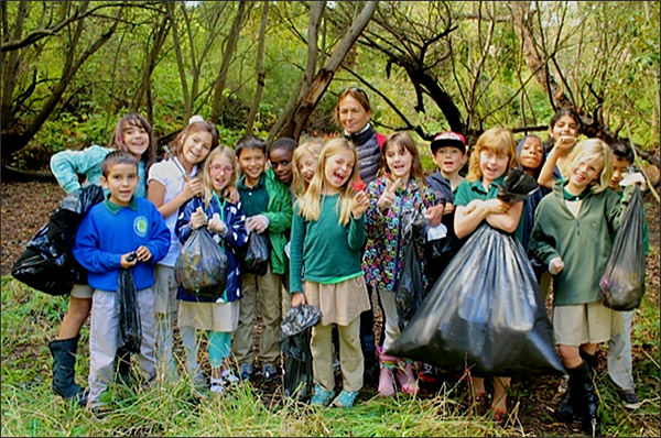 Willow Creek Academy students cleaning up trash