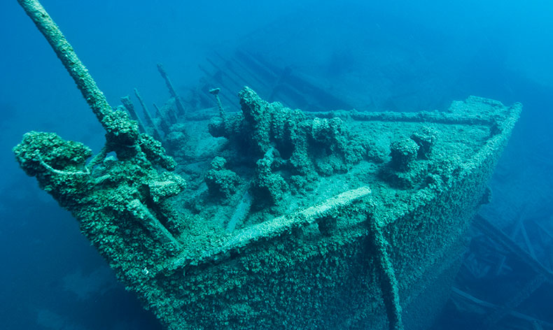 Photo of shipwreck in Thunder Bay