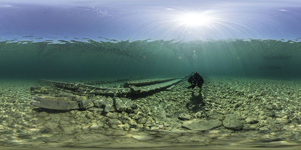 diver examining the wreck of paul palmer